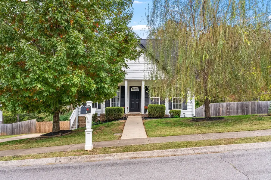 417 Zurich Ct, Clarksville, TN 37040 - Image #2