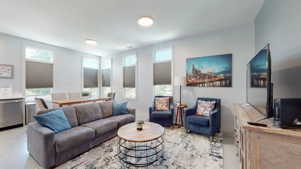 374 Herron Dr #7, Nashville, TN 37210 - Image #1