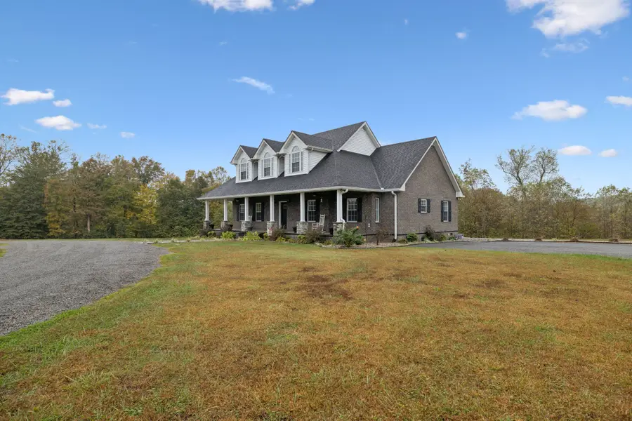 5810 Carthage Rd, Pleasant Shade, TN 37145 - Image #3