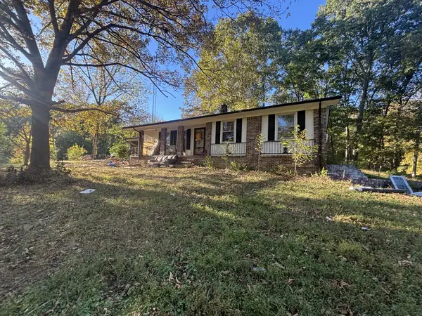 3356 Eva Rd, Camden, TN 38320