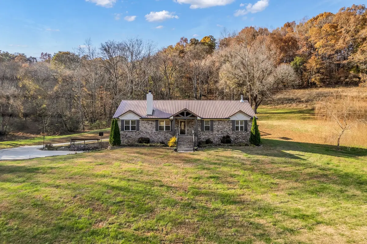 240 Scenic Ct, Pulaski, TN 38478 - Image #1