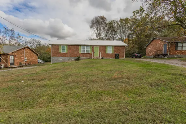 248 Walnut Crest Dr, Gallatin, TN 37066