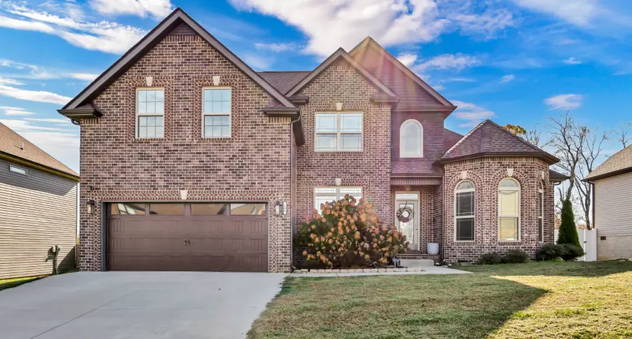 106 David Keith Ln, Clarksville, TN 37042 - Image #2