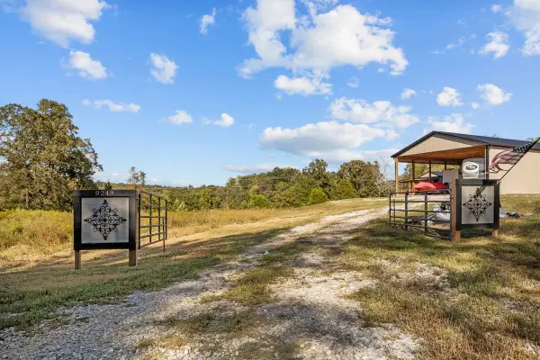 9249 Highway 49, Erin, TN 37061