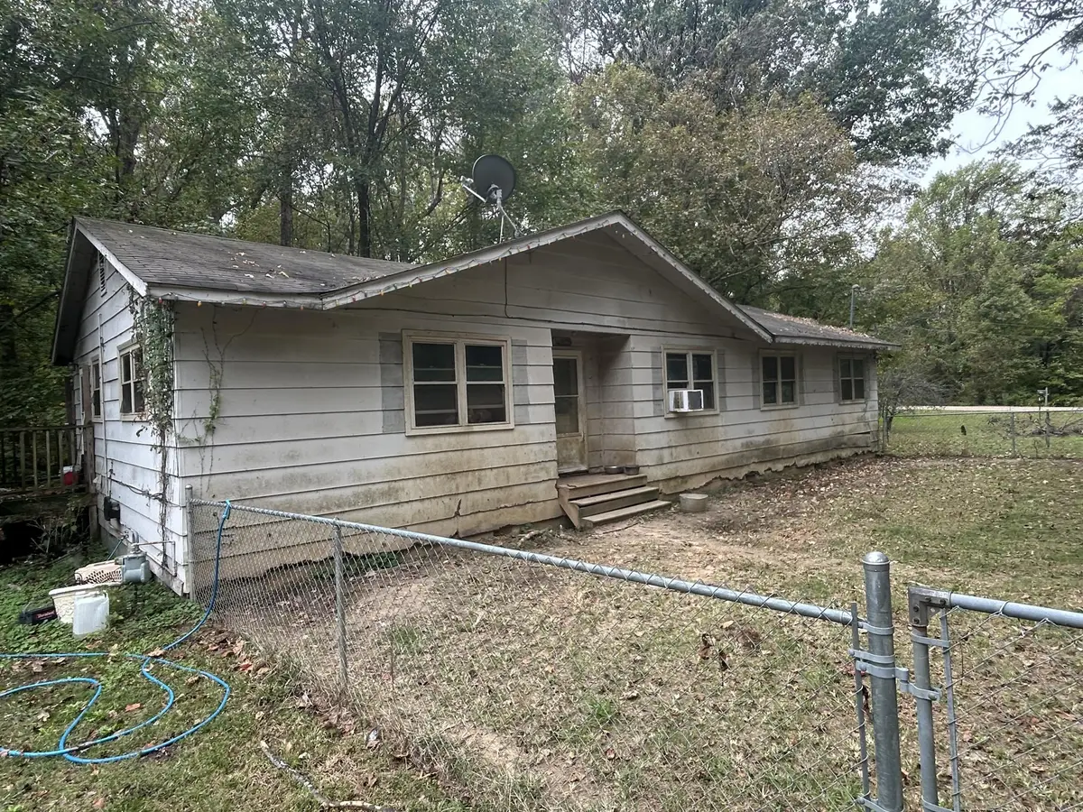 511 Burkhardt Rd, Drummonds, TN 38023 - Image #1