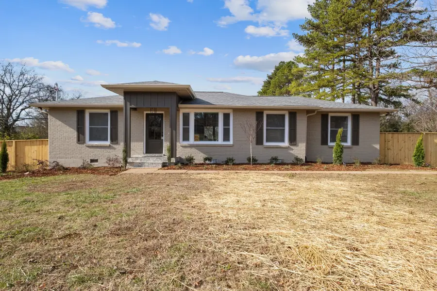 517 Lemont Dr, Nashville, TN 37216 - Image #2