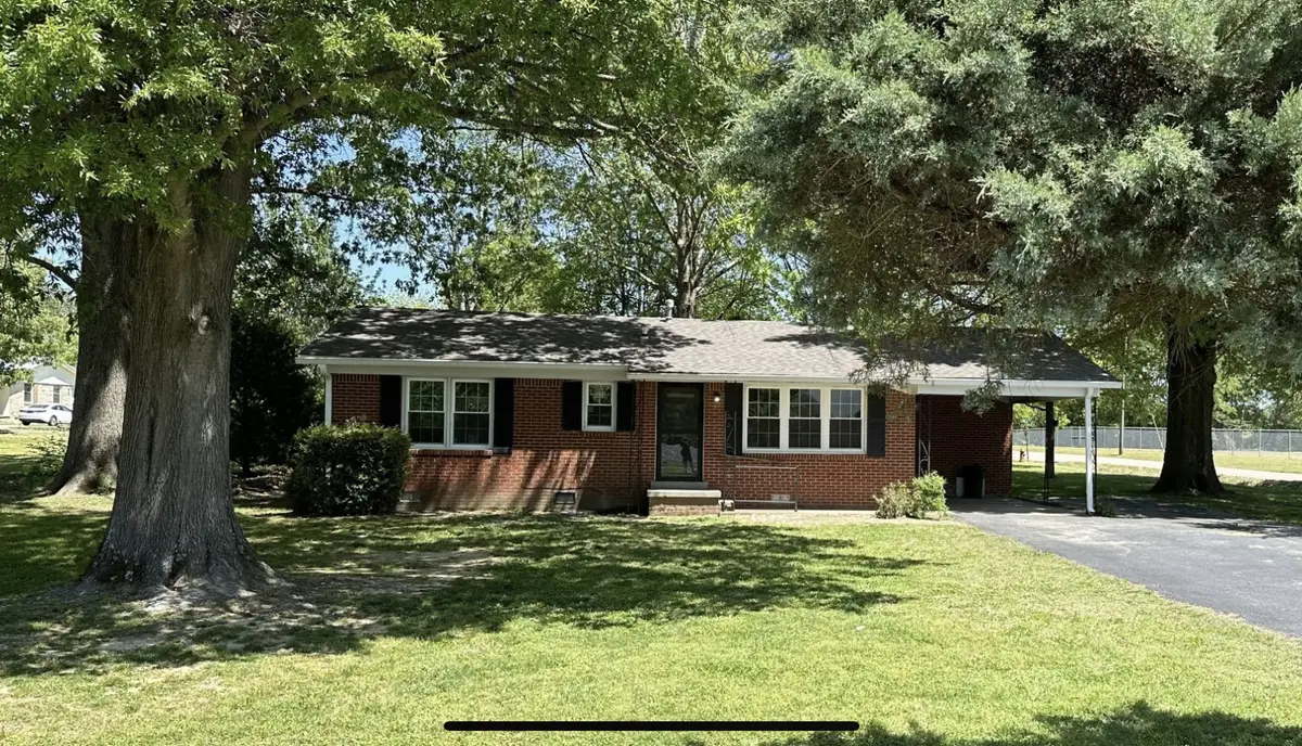 576 Luray Ave, Henderson, TN 38340 - Image #1