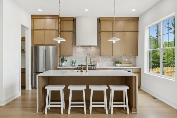 2127B Burns St, Nashville, TN 37216