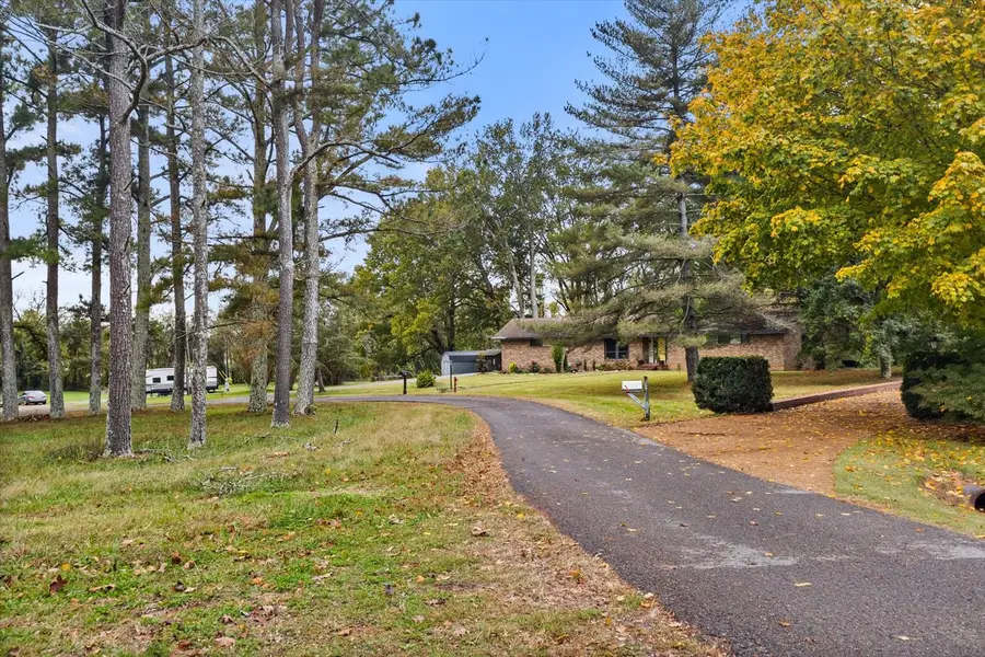 128 Riverlake Rd, Shelbyville, TN 37160 - Image #3