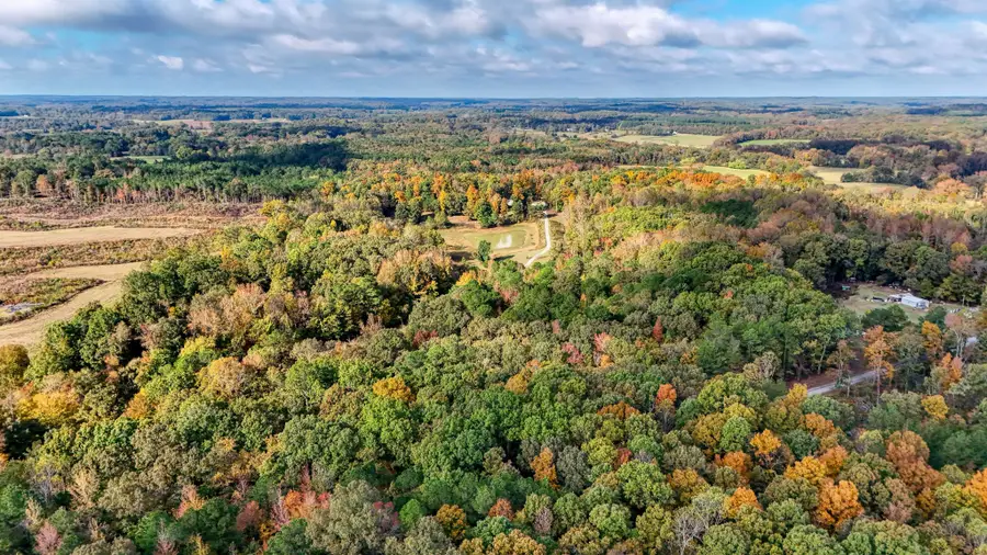 555 Brandon Rd, Huntingdon, TN 38344 - Image #2