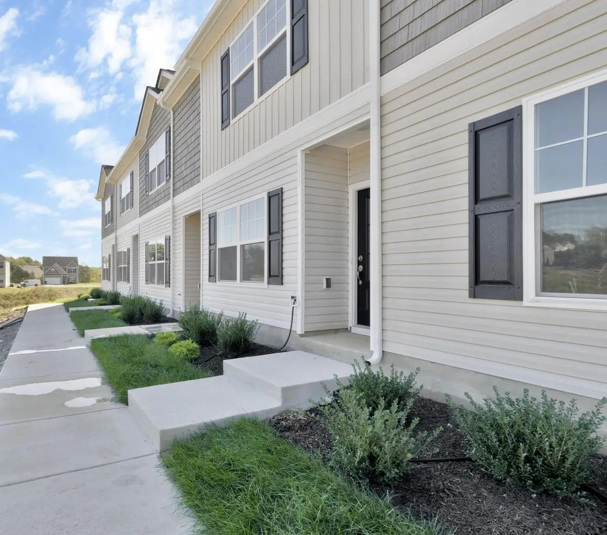 318 Moshe Feder Way, La Vergne, TN 37086 - Image #1