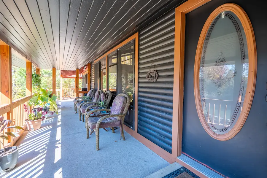 999 Rainbow Lake Rd, Waynesboro, TN 38485 - Image #2