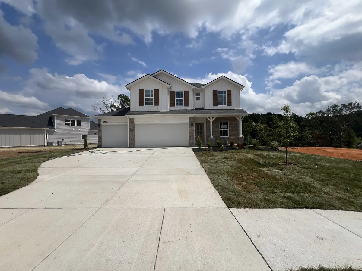 7256 Fairlawn Dr, Fairview, TN 37062 - Image #1