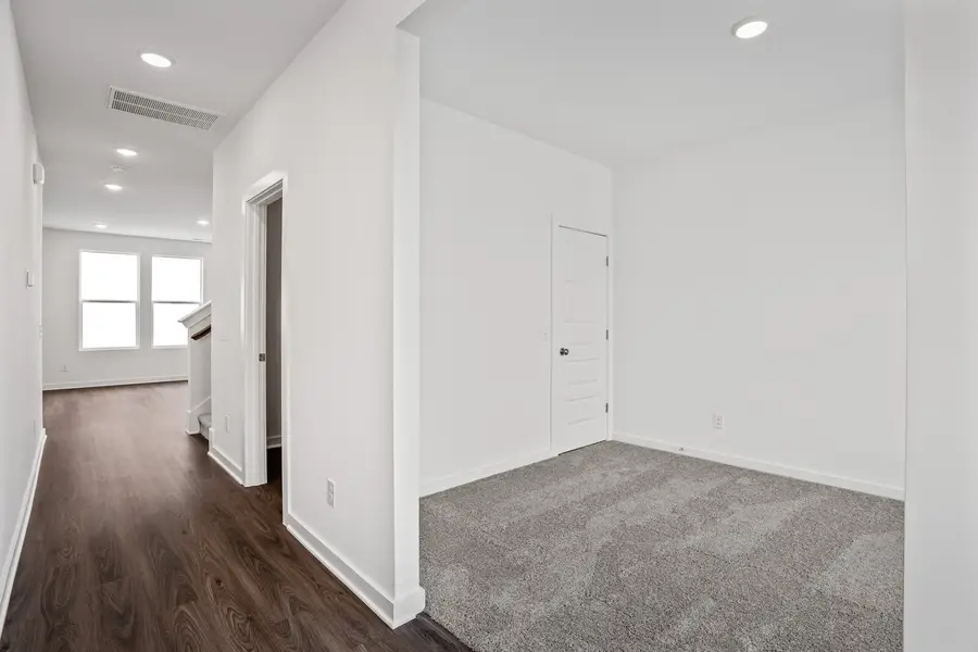 7022 Sutton Dr, White House, TN 37188 - Image #3