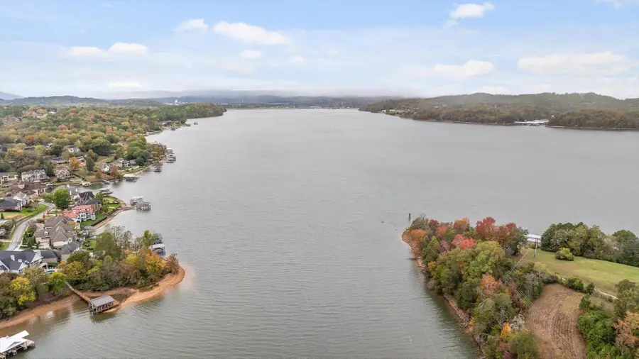 5042 Waterstone Drive, Chattanooga, TN 37416 - Image #3