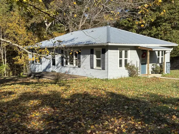 1580 Old Airport Rd, Nunnelly, TN 37137