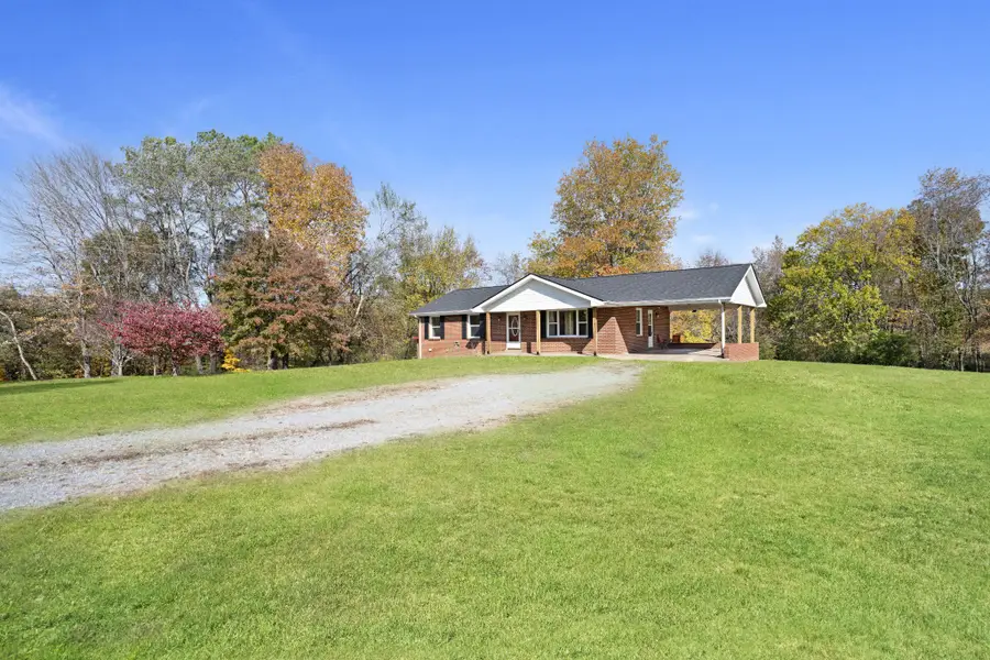 5433 Marion Rd, Cunningham, TN 37052 - Image #3