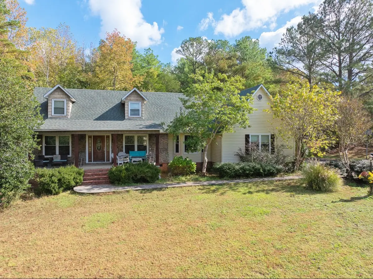 701 Deep Gap Rd, Jackson, TN 38301 - Image #1