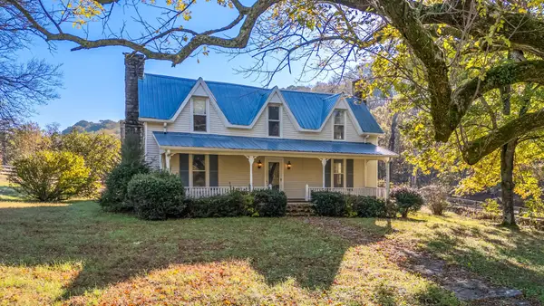 4923 Blue Creek Rd, Lynnville, TN 38472