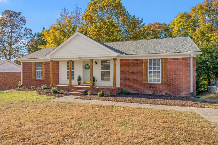 317 Eisenhower Dr, Ashland City, TN 37015 - Image #2