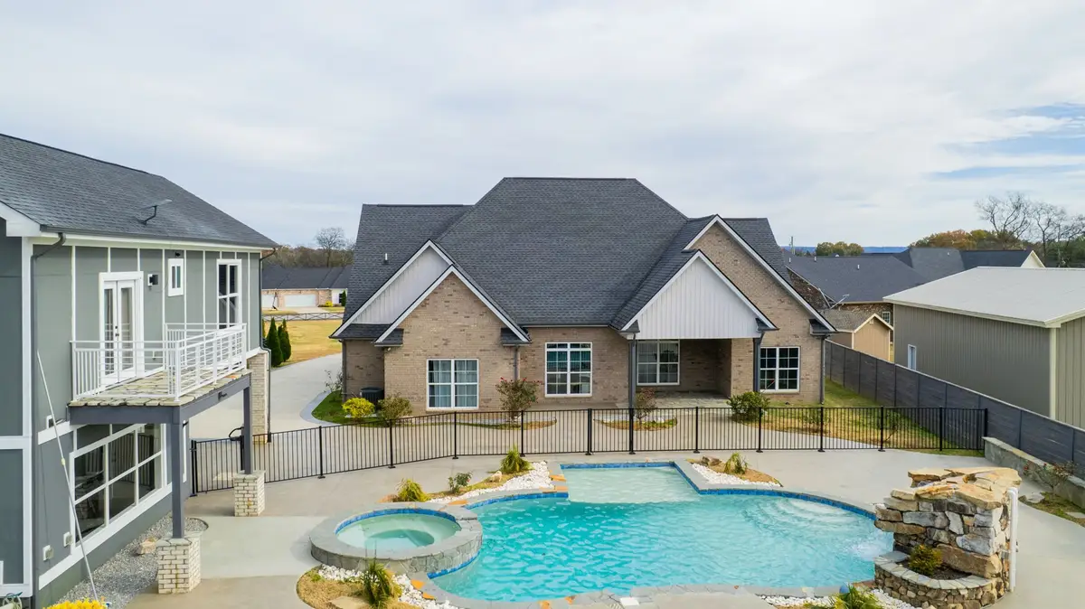 7566 Don Bruce Ct, Christiana, TN 37037 - Image #1