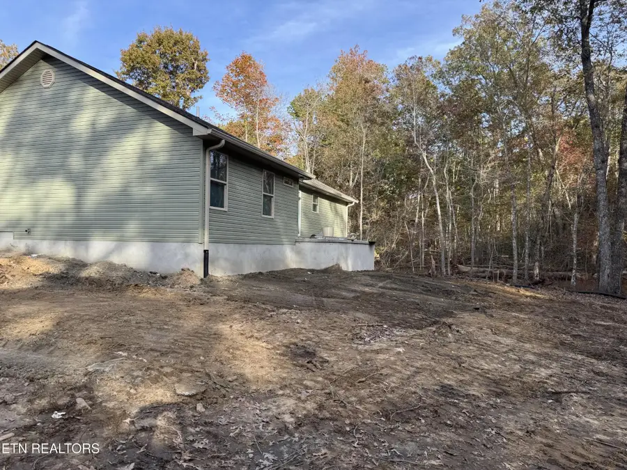 3057 Shawnee Rd, Crossville, TN 38572 - Image #2