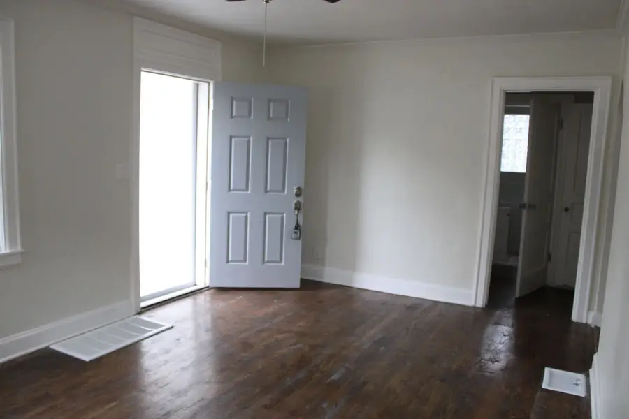 2424 Inga St, Nashville, TN 37206 - Image #2