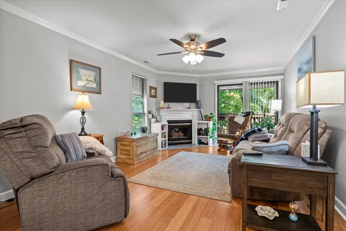 815 Highway 70 E, Dickson, TN 37055 - Image #1