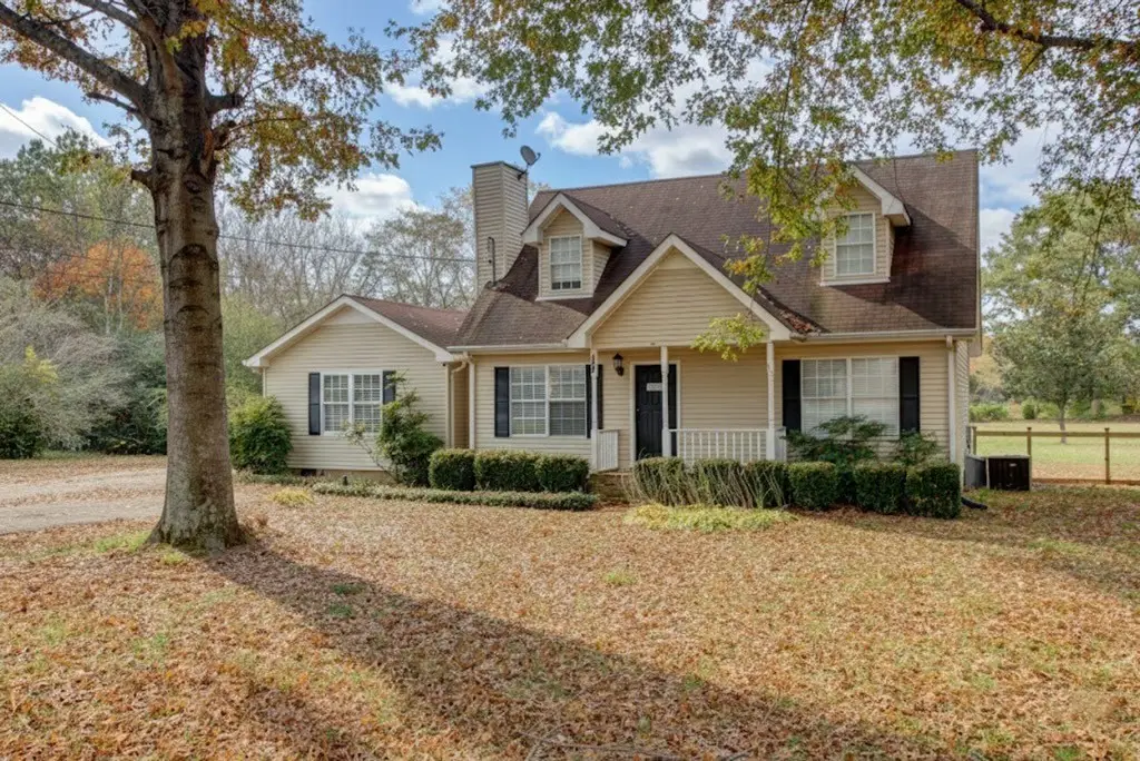 127 Deer Point Rd, Unionville, TN 37180 - Image #1