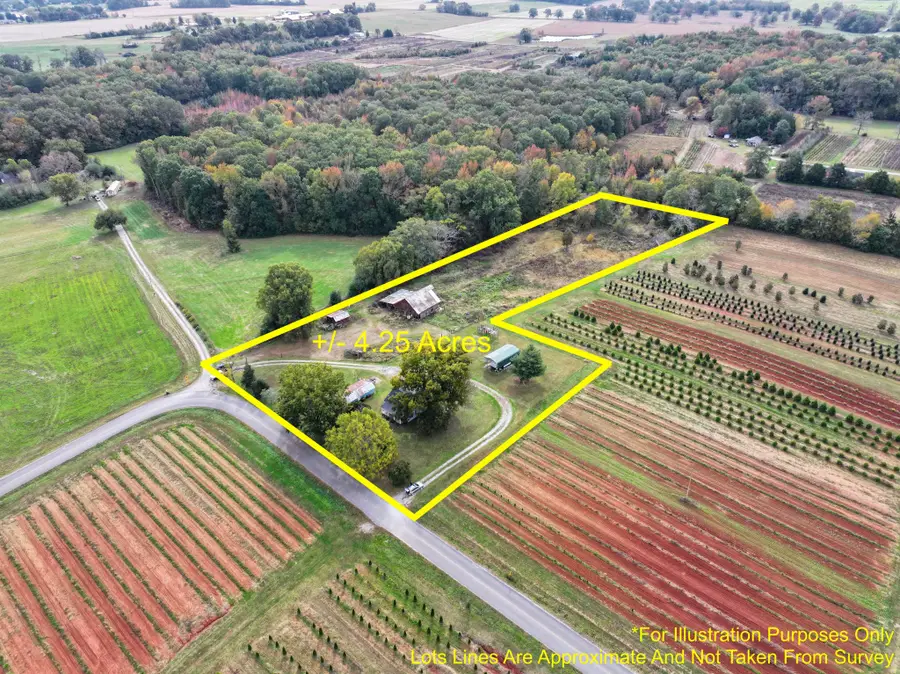 709 Isbell Turn Rd, Winchester, TN 37398 - Image #2