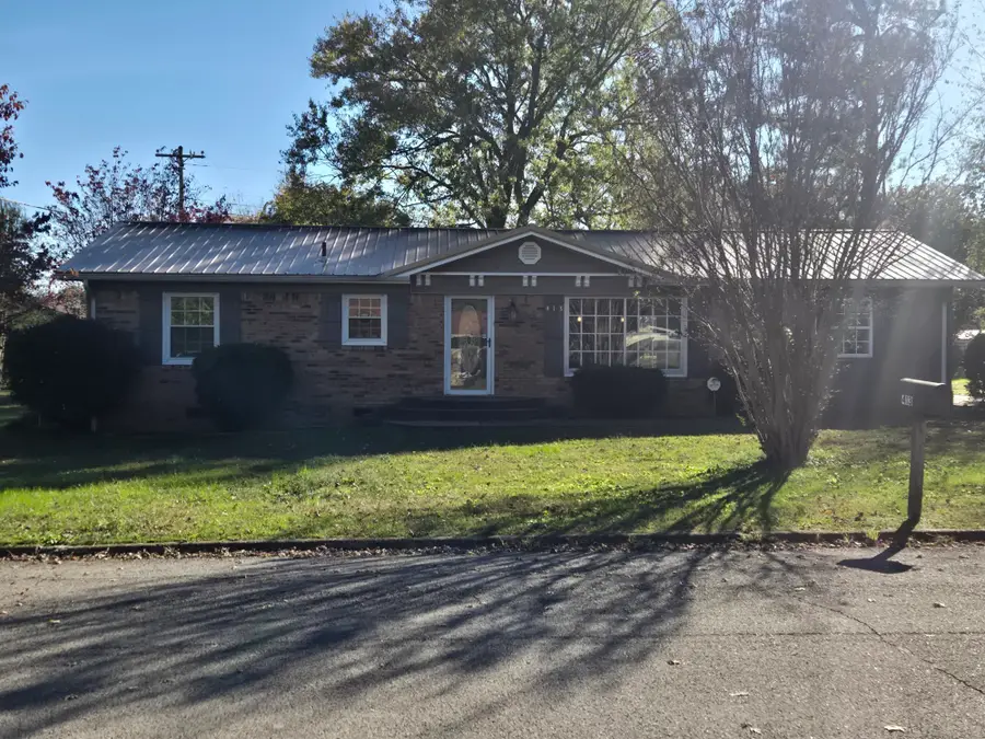 413 Kirk St, Lawrenceburg, TN 38464 - Image #3