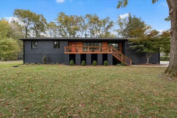 1900 Rosewood Valley Dr, Brentwood, TN 37027