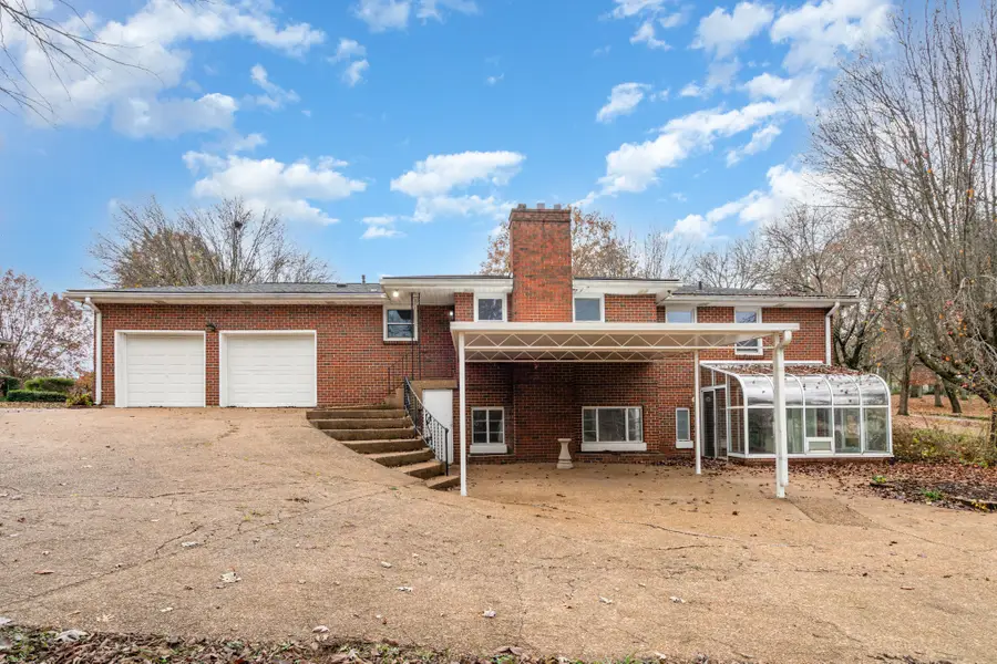 211 Diane Dr, Madison, TN 37115 - Image #2