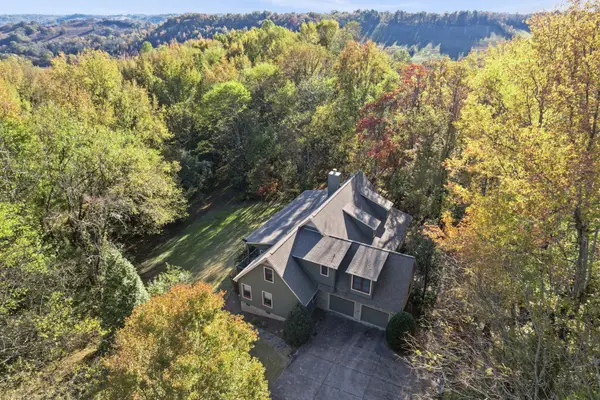 201 Bugtussle Rd, Fayetteville, TN 37334