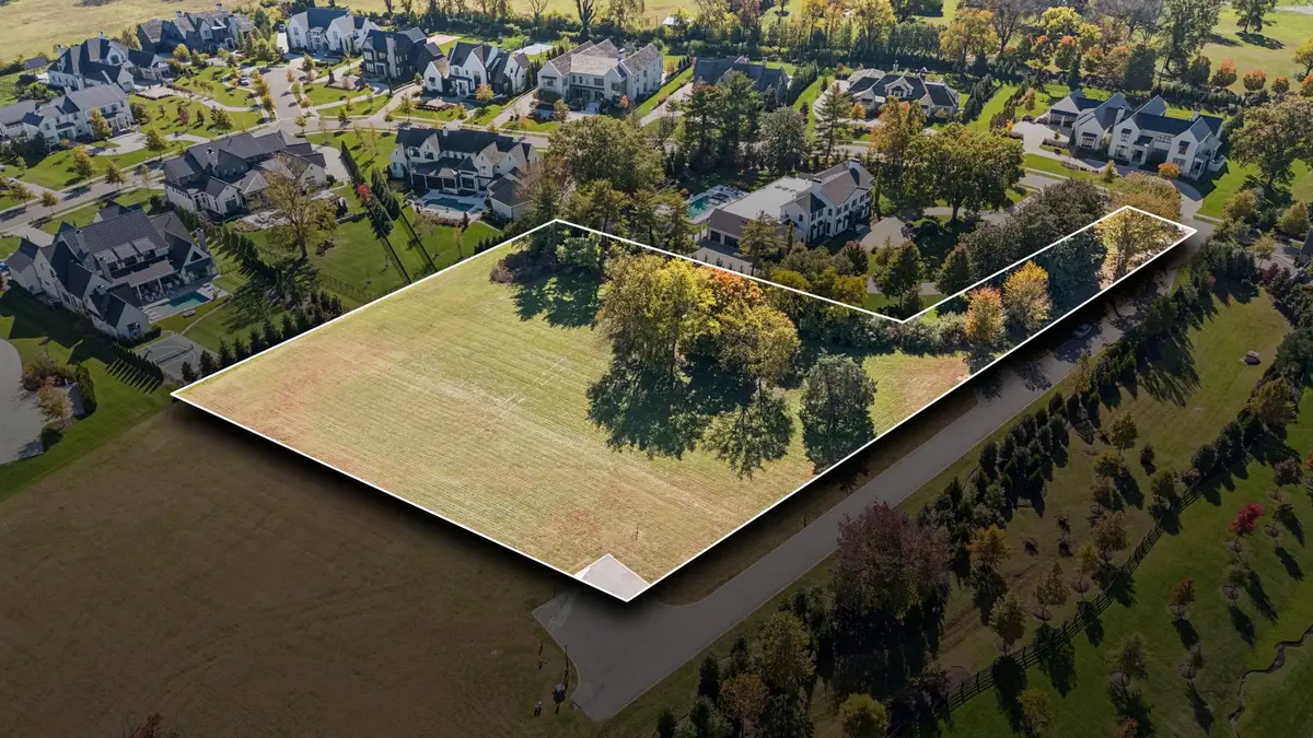 7002 Crews Ln, Brentwood, TN 37027 - Image #1