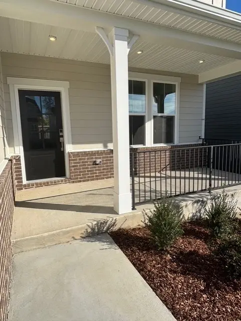 1027 Lionheart Dr, Hermitage, TN 37076 - Image #2