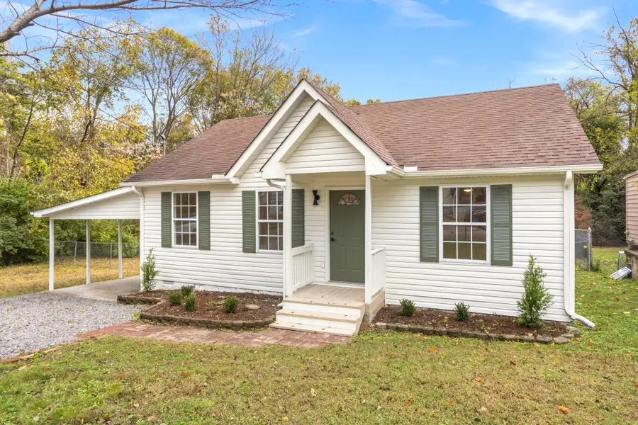 100 Sadler Ct, Nashville, TN 37210 - Image #2