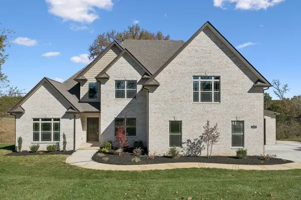 2895 Cooper Creek Rd, Woodlawn, TN 37191