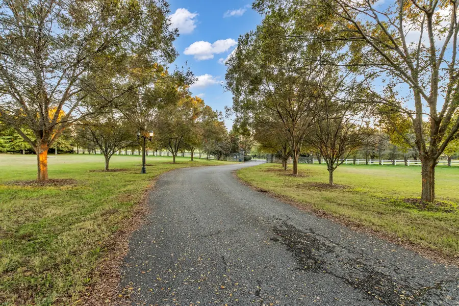 2942 Spanntown Rd, Arrington, TN 37014 - Image #3