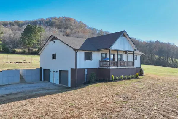 178 Wilburn Hollow Rd, Riddleton, TN 37151