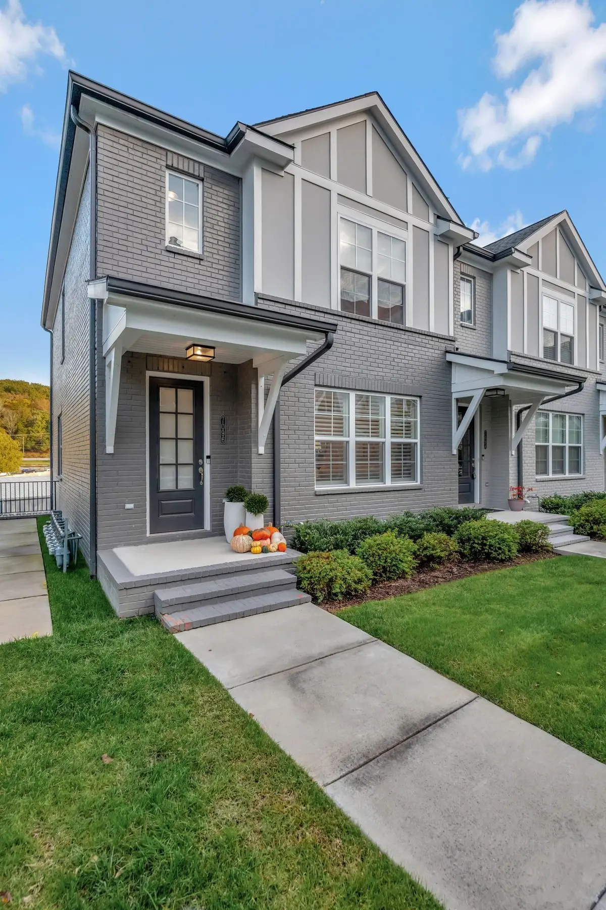 7096 Westside Cir, Nashville, TN 37205 - Image #1