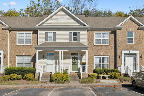 305 Newport Meadows Cir, Thompsons Station, TN 37179