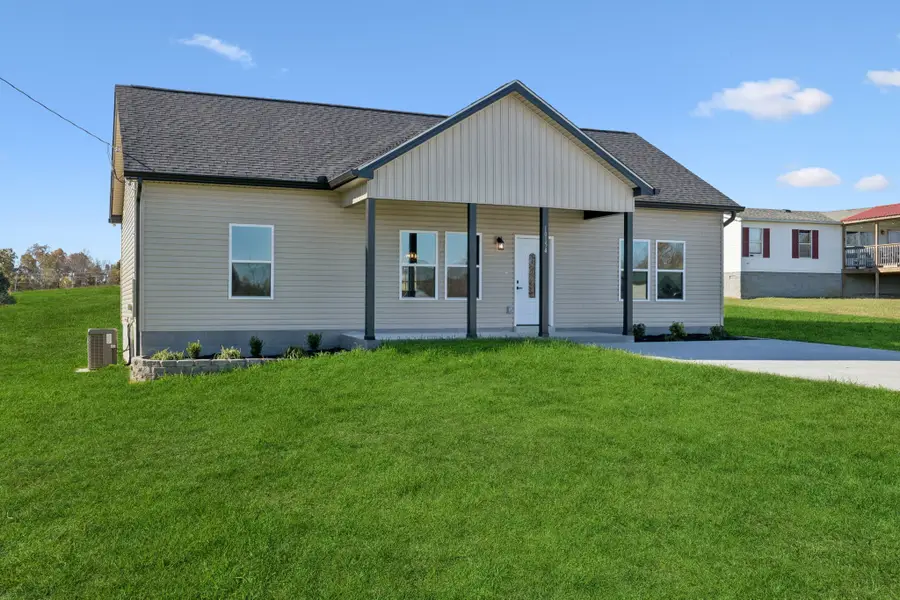 10154 Rocky Point Rd, Bon Aqua, TN 37025 - Image #2