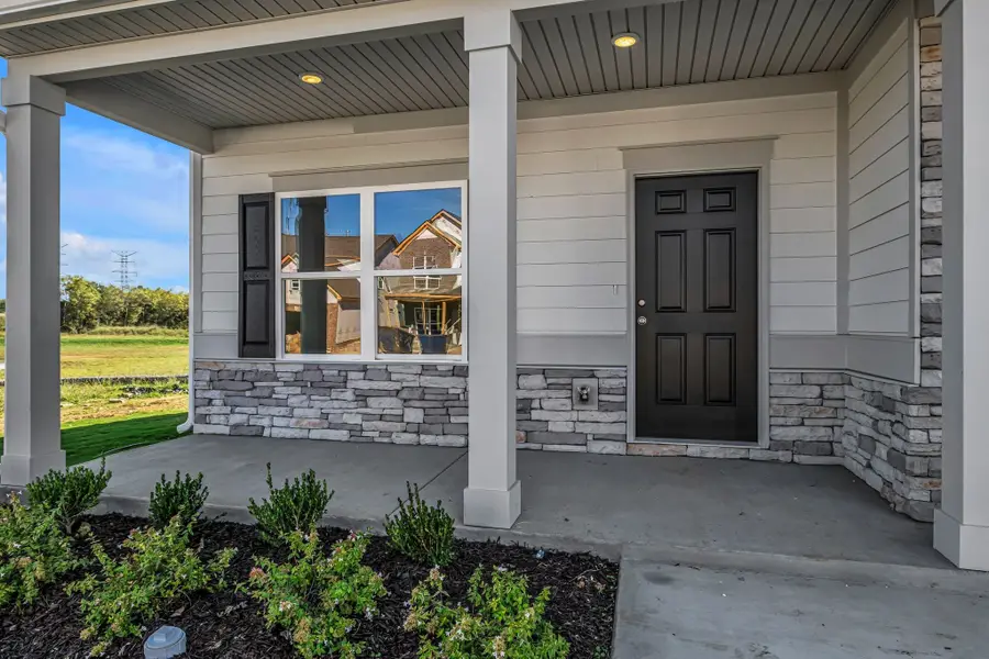 772 Chiswick Ct, Lebanon, TN 37087 - Image #2