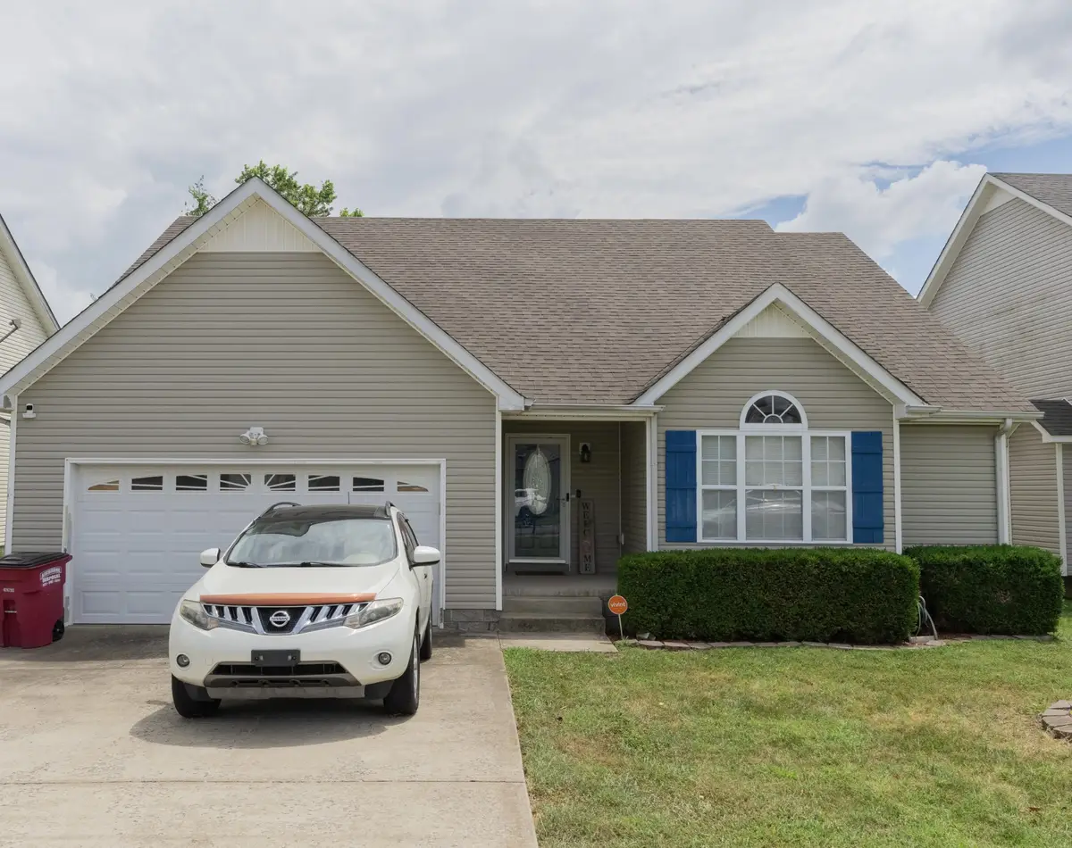 3689 Nadia Dr, Clarksville, TN 37040 - Image #1