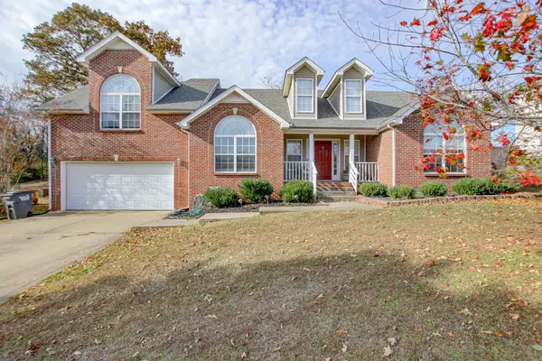 244 Cheshire Rd, Clarksville, TN 37043