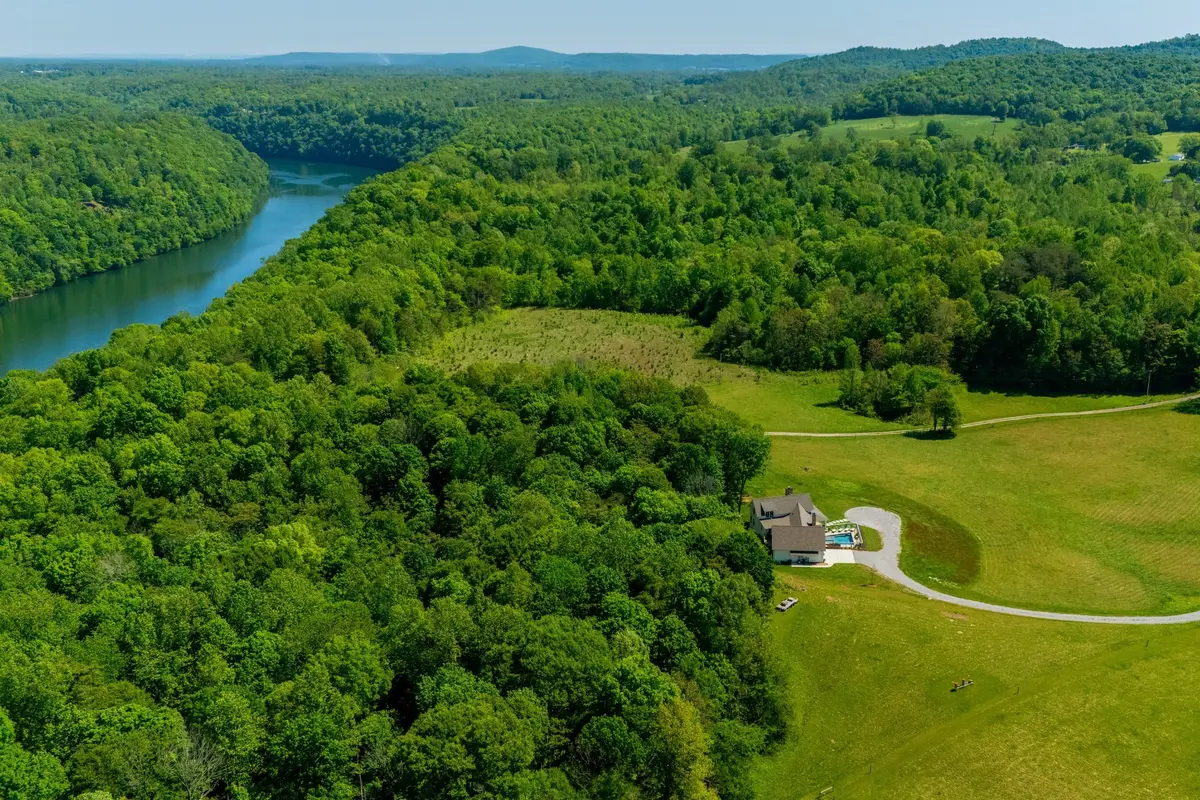 1912 Joppa Rd, Walling, TN 38587 - Image #1