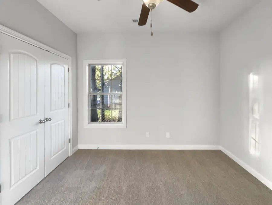 2390 Senseney Dr, Clarksville, TN 37042 - Image #3