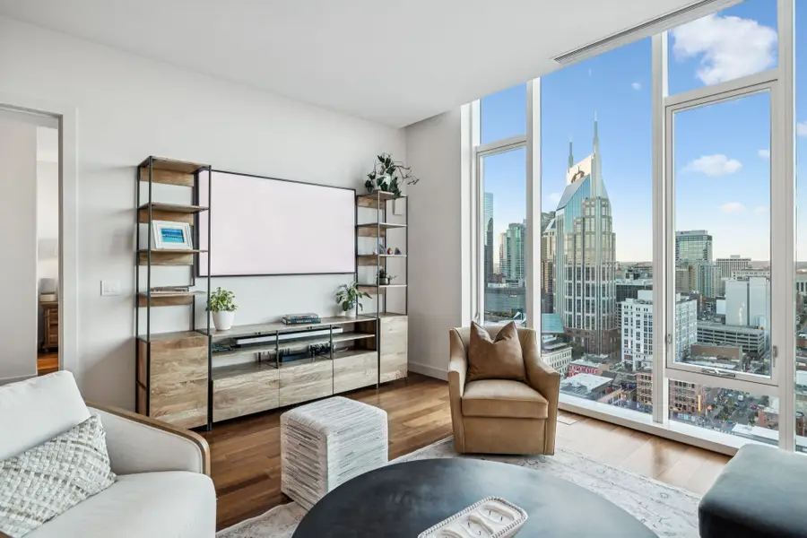 160 2nd Ave S #1903, Nashville, TN 37201 - Image #2