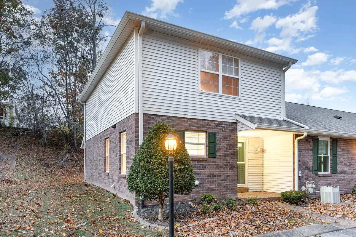 126 Eastdale Ln, Dickson, TN 37055 - Image #1